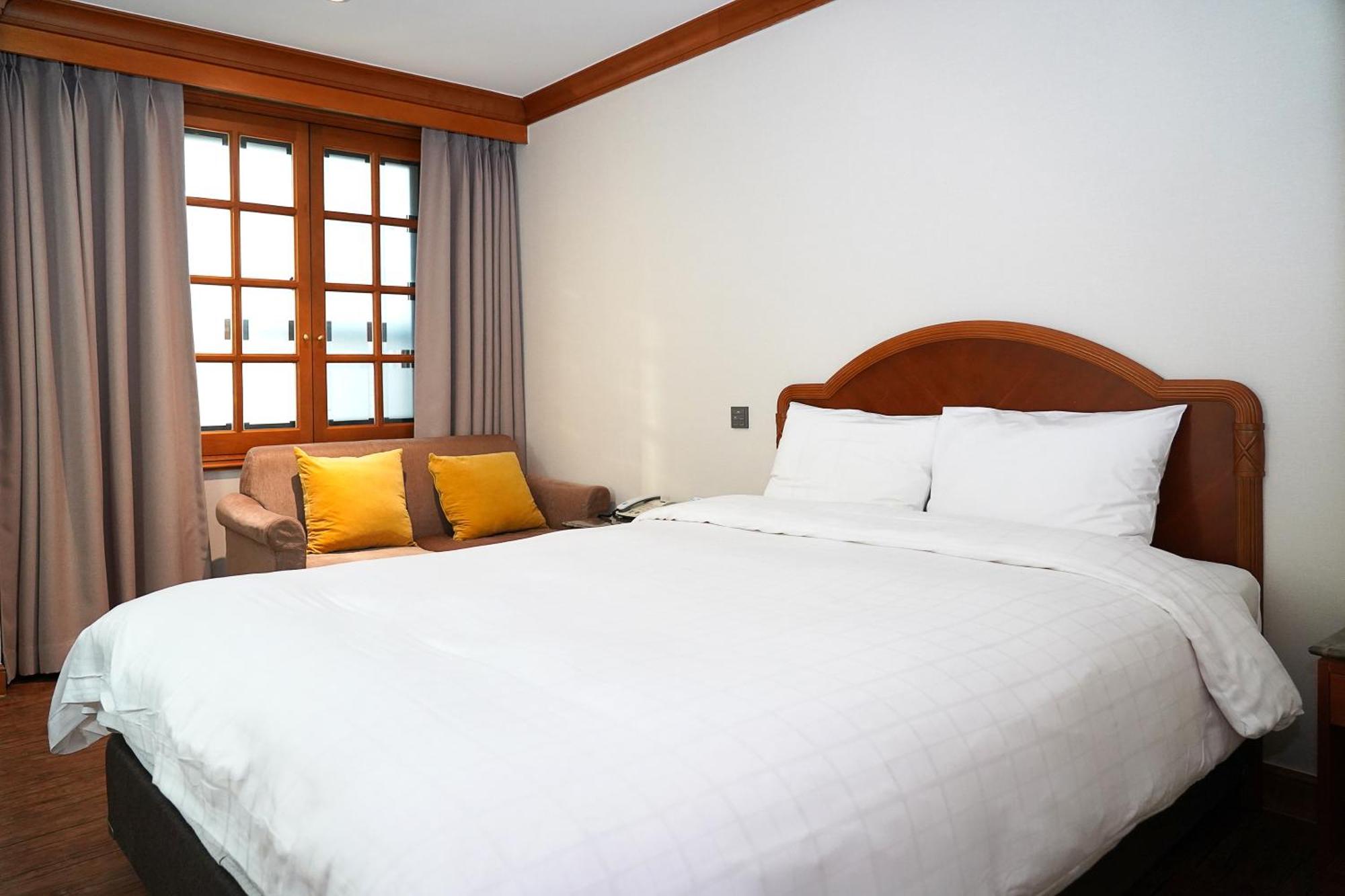 Karak Tourist Hotel Seoul Exterior foto