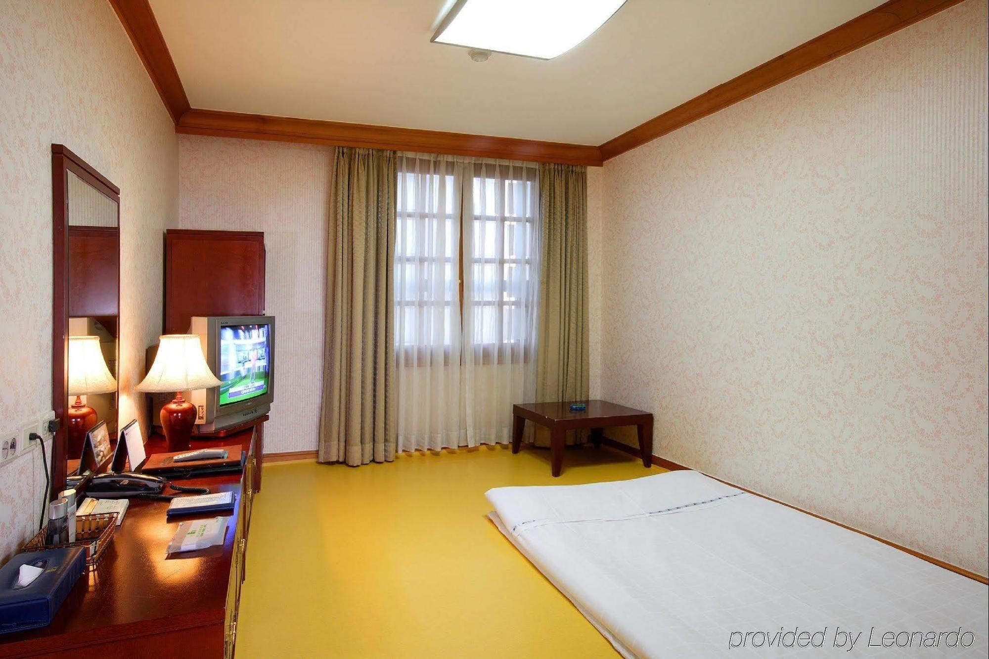 Karak Tourist Hotel Seoul Exterior foto